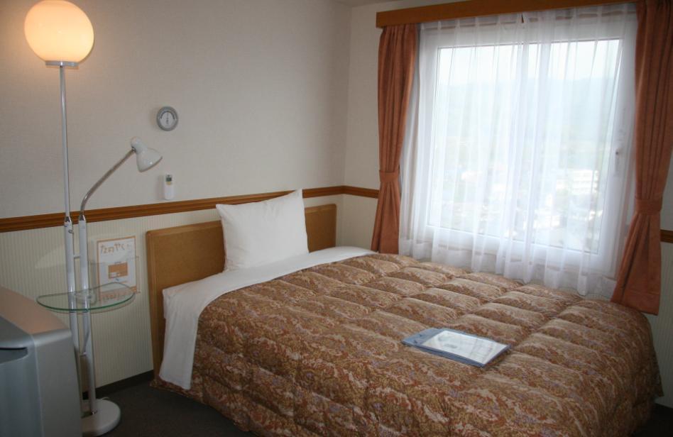 Toyoko Inn Higashi-Hiroshima Saijo Ekimae Pokój zdjęcie